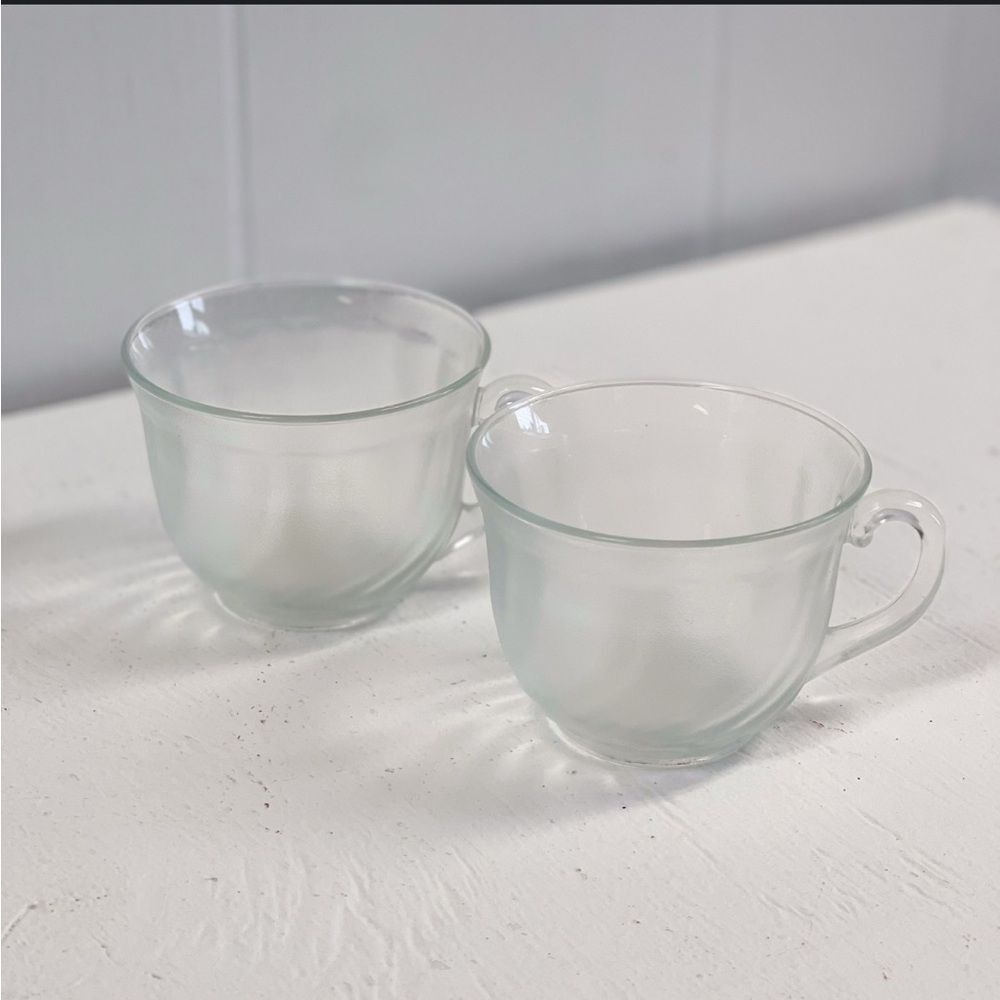 (8) Vintage Arcoroc France Swirl Tea Punch Cup